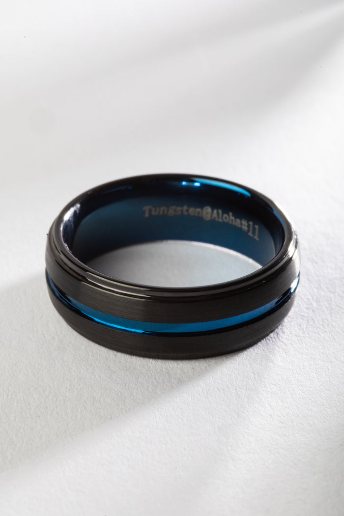 Mexicali Tungsten Ring in Black and Blue Sripe
