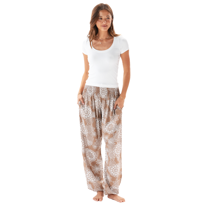 Pearl Full Length Yin Scoop Neck Top, front full length