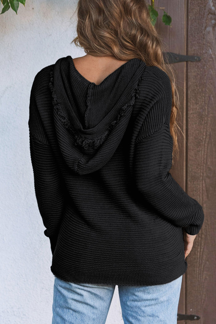 Pull à capuche noir côtelé à col en V et épaules tombantes