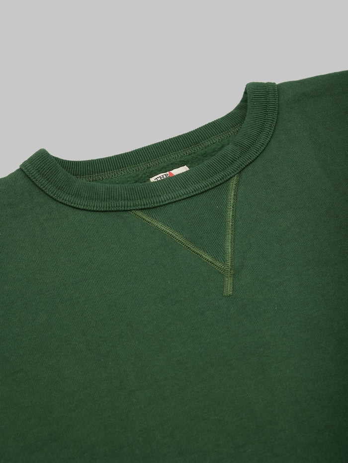 The Strike Gold Loopwheeled Sweatshirt Green neck