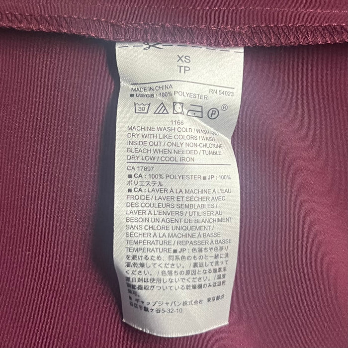 Top Long Sleeve By Banana Republic In Maroon, Size: Xs