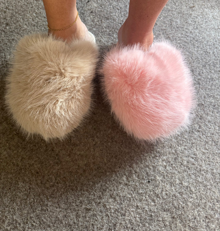 Lisa Fluffy Slippers