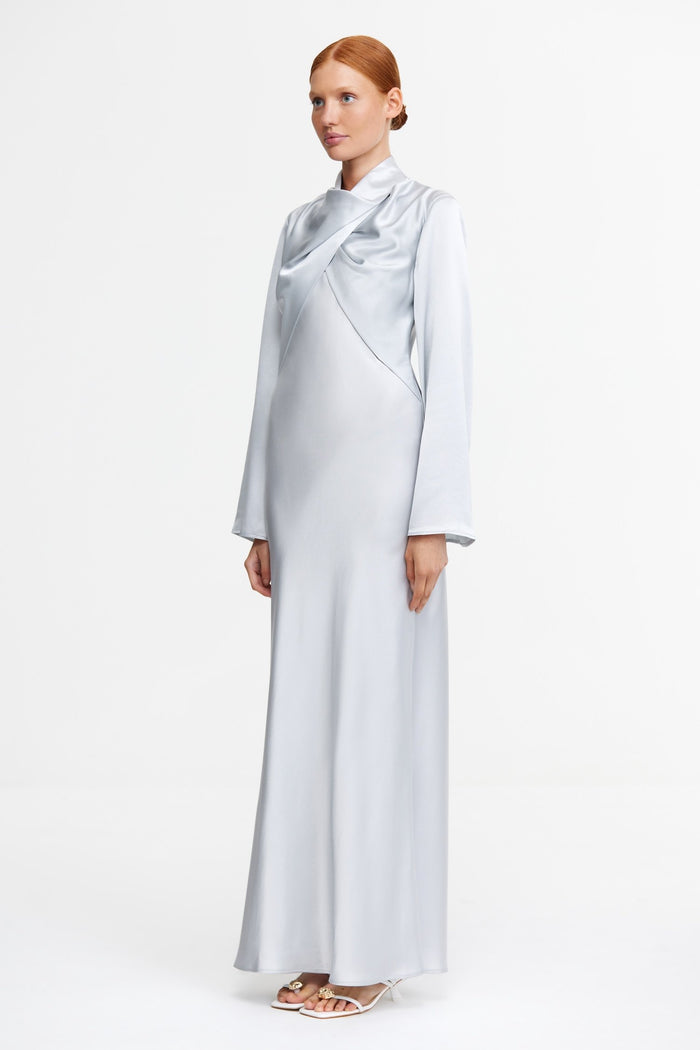 ACLER ONLINE AU ADCOTE GOWN