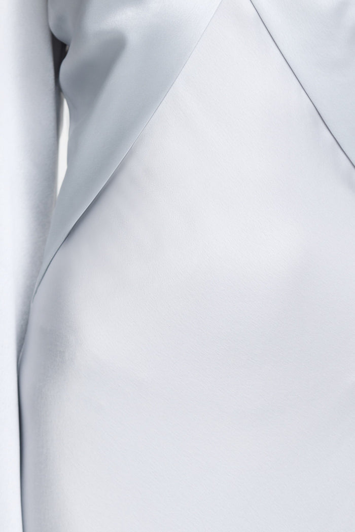ACLER ONLINE AU ADCOTE GOWN