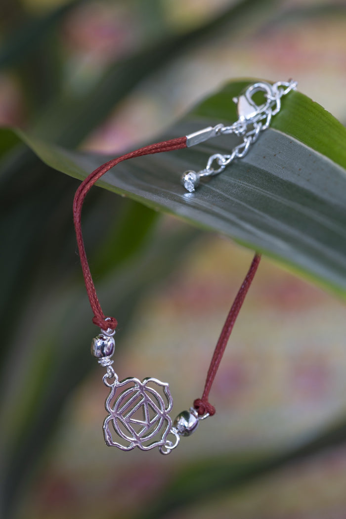 Chakra Bracelet in style Root