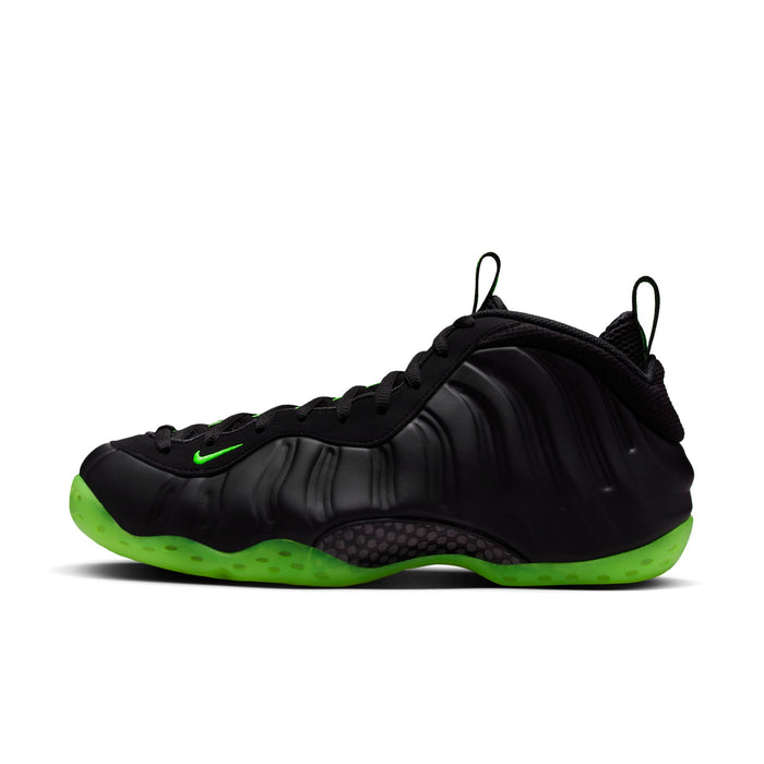 Air Foamposite One Black Volt