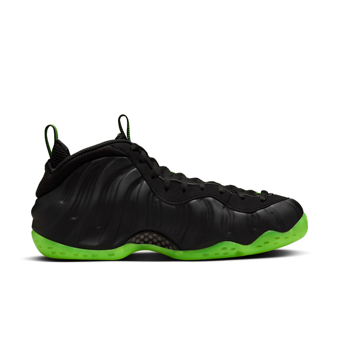 Air Foamposite One Black Volt