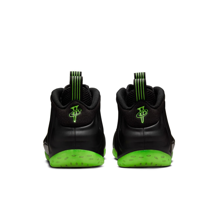 Air Foamposite One Black Volt