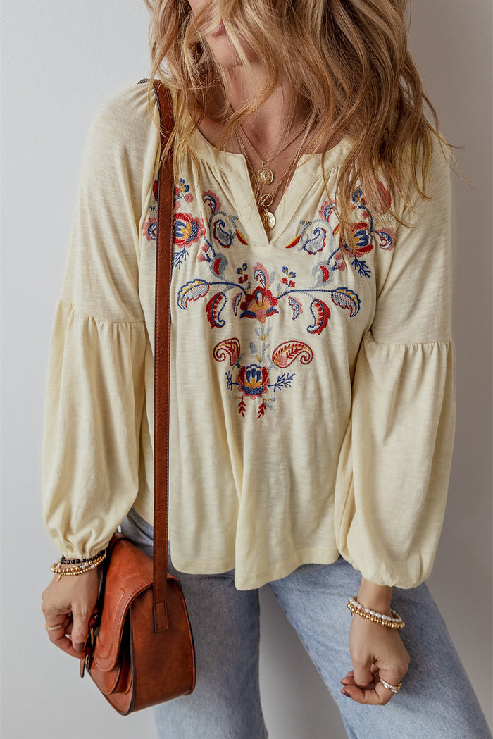 Blouse à col en V cranté -A WOMAN WE LOVE