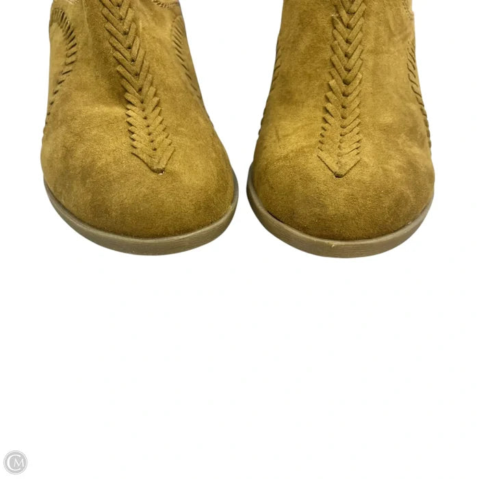 Boots Ankle Heels By Indigo Rd In Brown, Size: 8.5