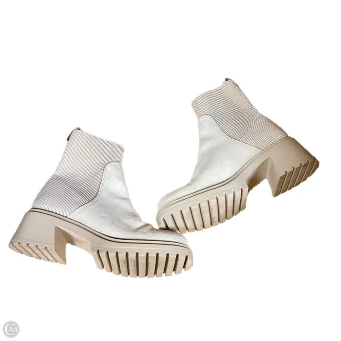 Boots Ankle Heels  In Tan, Size: 10