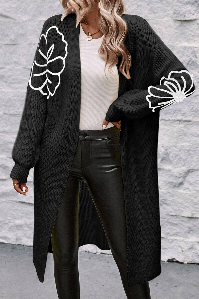 Cardigan noir à fleurs brodées à épaules tombantes ouvert sur le devant-A WOMAN WE LOVE