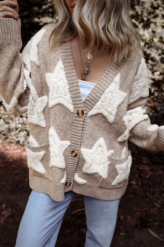 Cardigan pull texturé kaki à motif d'étoiles en sherpa avec poches-A WOMAN WE LOVE