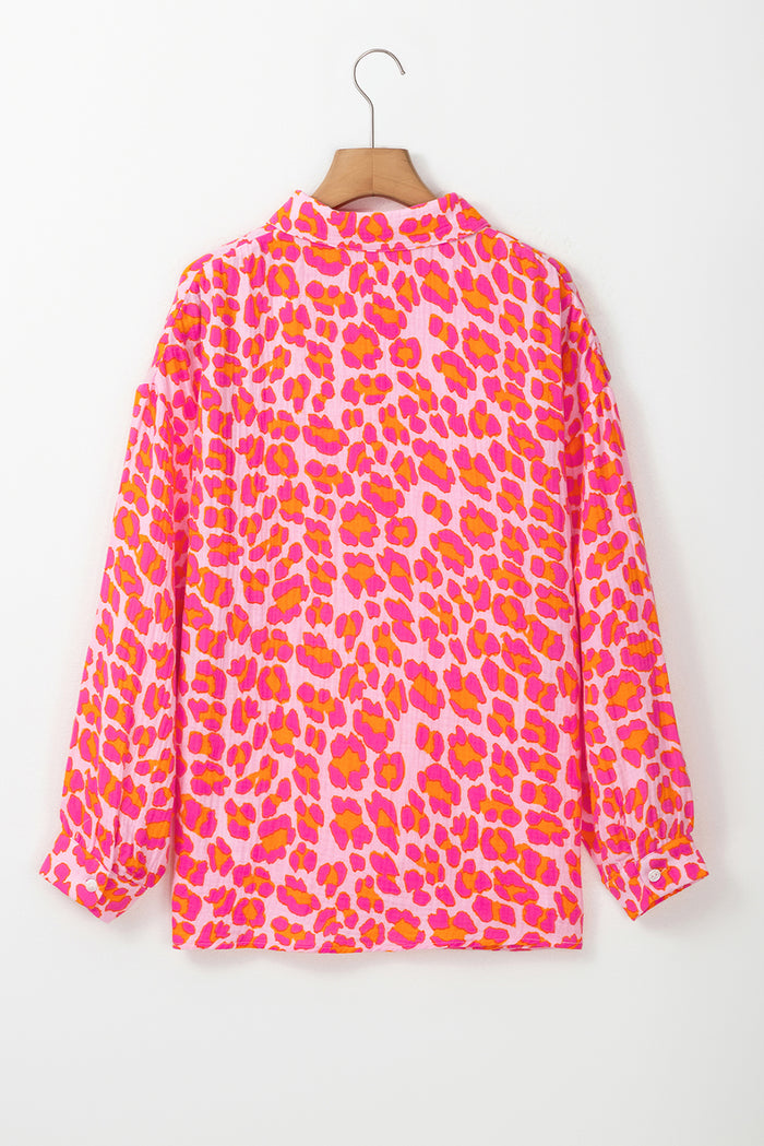 Chemise ample boutonnée à imprimé léopard rose-A WOMAN WE LOVE