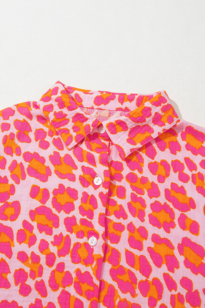 Chemise ample boutonnée à imprimé léopard rose-A WOMAN WE LOVE