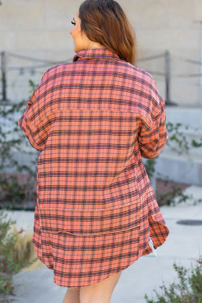 Chemise rouge à carreaux, manches longues, fente latérale, ourlet en détresse-A WOMAN WE LOVE