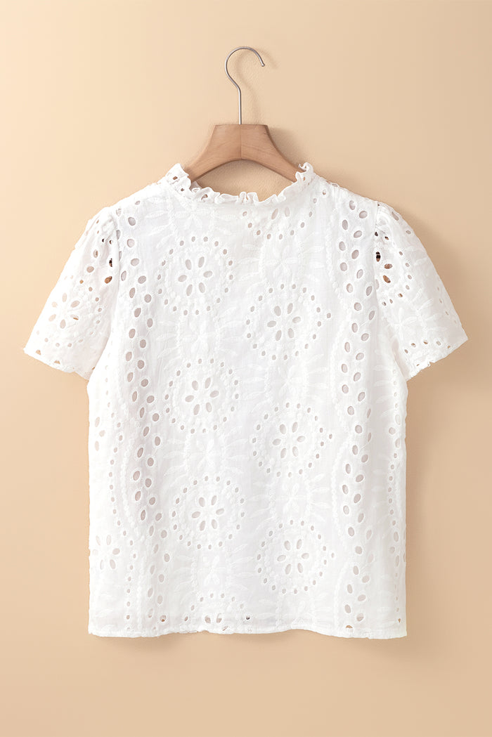 Chemisier blanc ajouré à broderie géométrique-A WOMAN WE LOVE