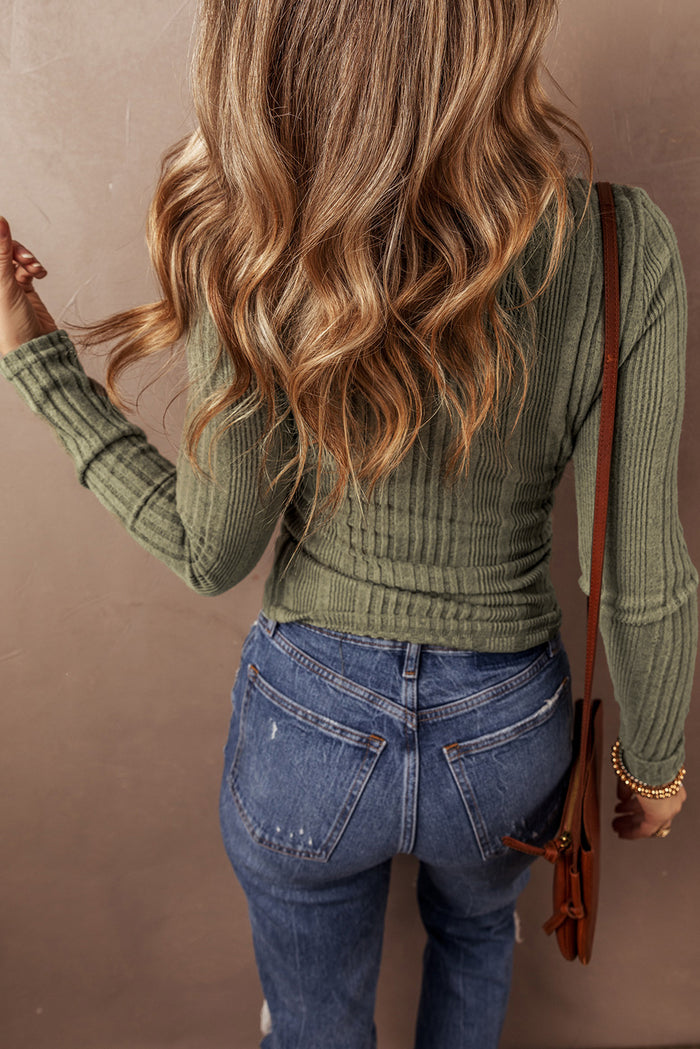 Chemisier coupe slim en tricot côtelé vert jungle à demi-bouton-A WOMAN WE LOVE