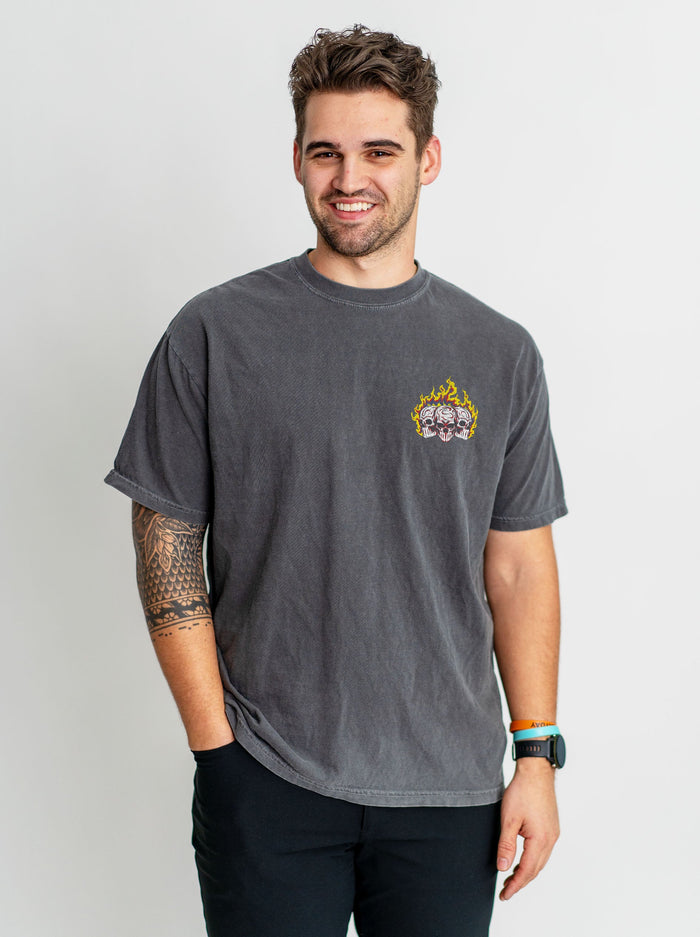 ESPAÑA SOCCER - “3 SKULL” PREMIUM T - SHIRT – T-Shirt – Dead Threads Apparel