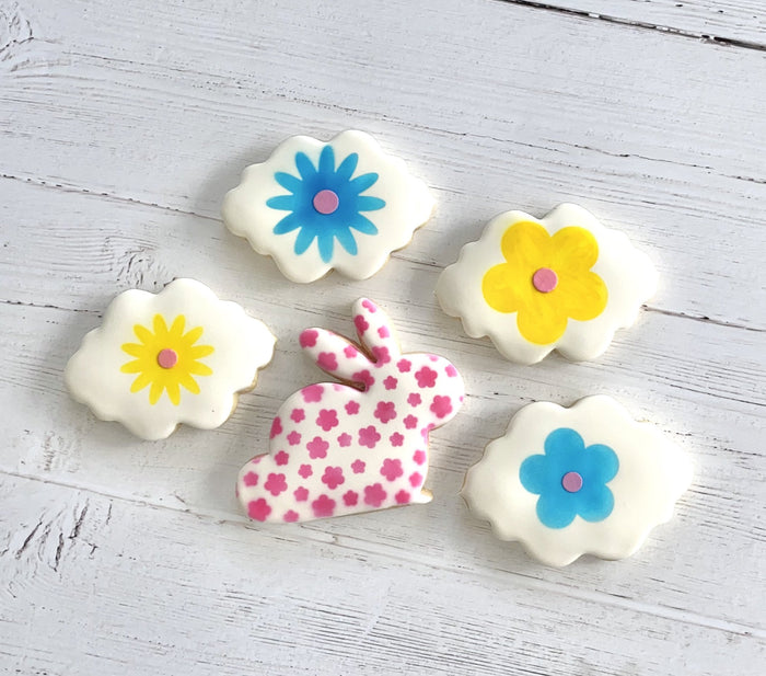 Five Petals Flower Stencil bakeartstencil