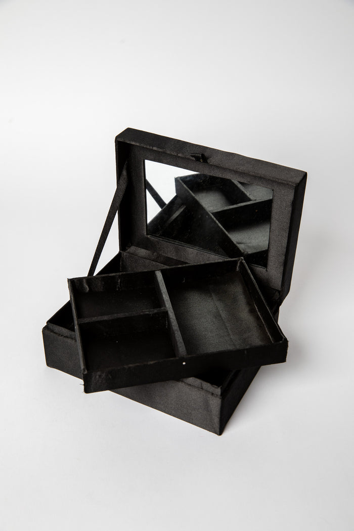 Glitter Bindi Jewelry Box in Black