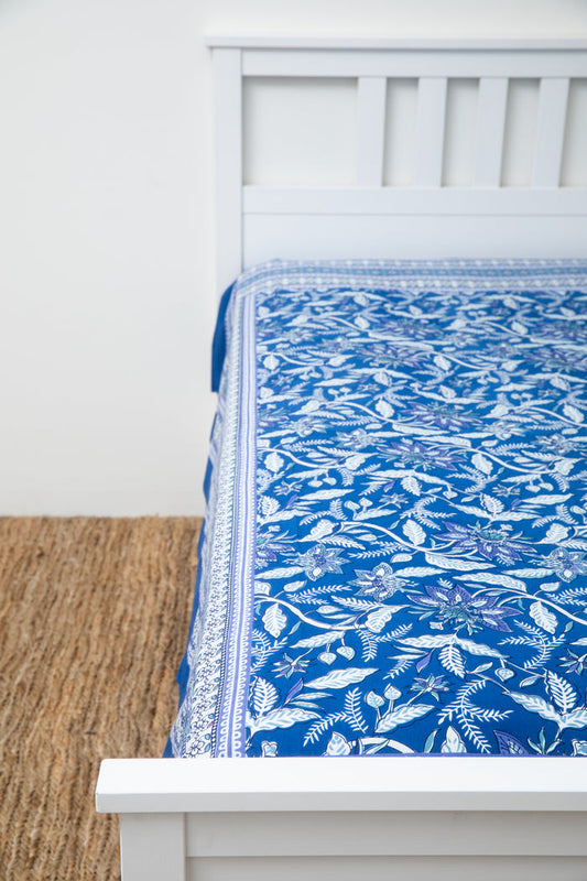 Hand printed India tapestry in blue garden