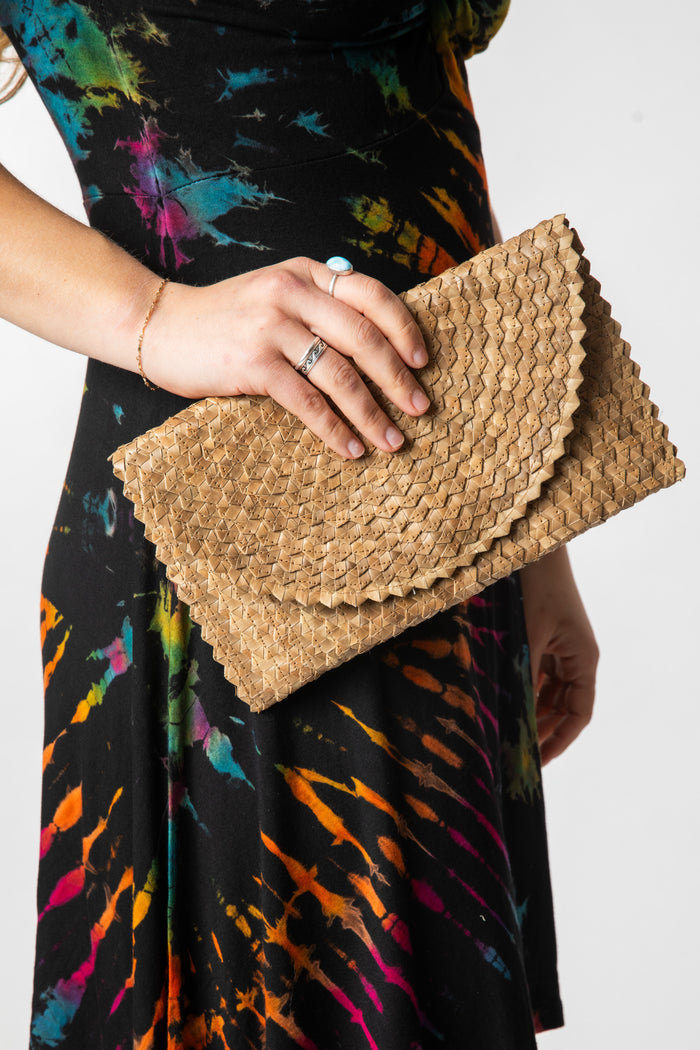 Woven clutch in brown