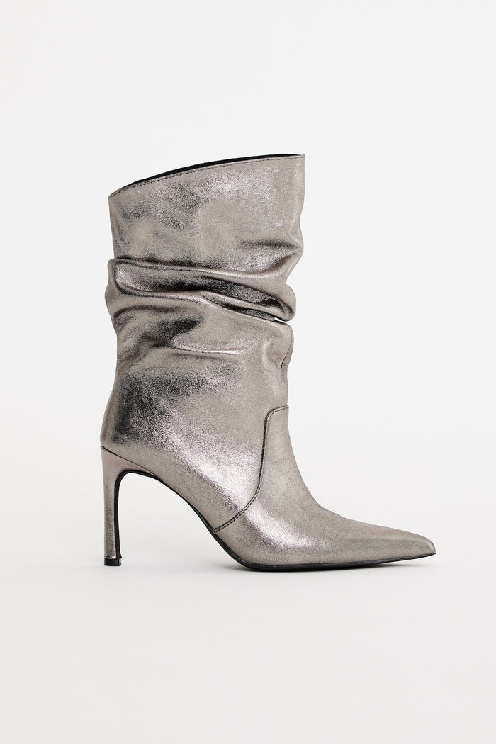 ACLER ONLINE AU JULESTOWN BOOT