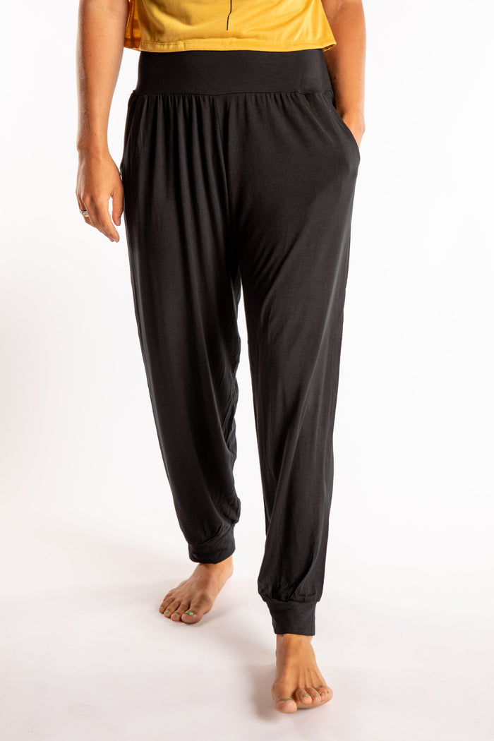 Sophie is wearing the Jum Jum Tapered Joggers in Black in S/M