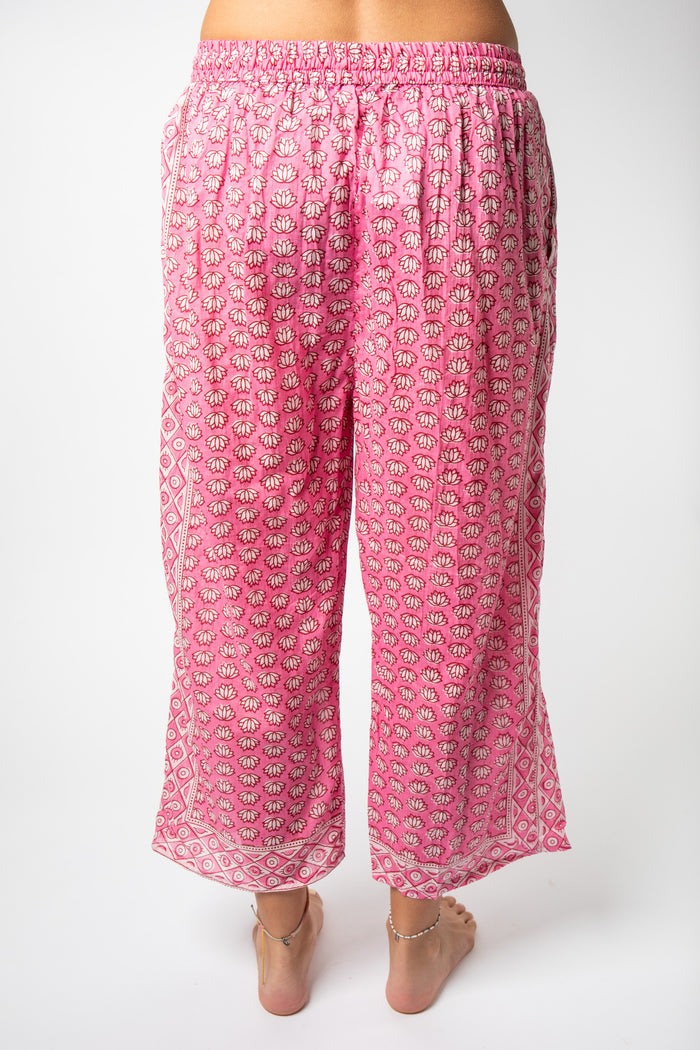 Colette is wearing Block Print Capri Pants in Pink