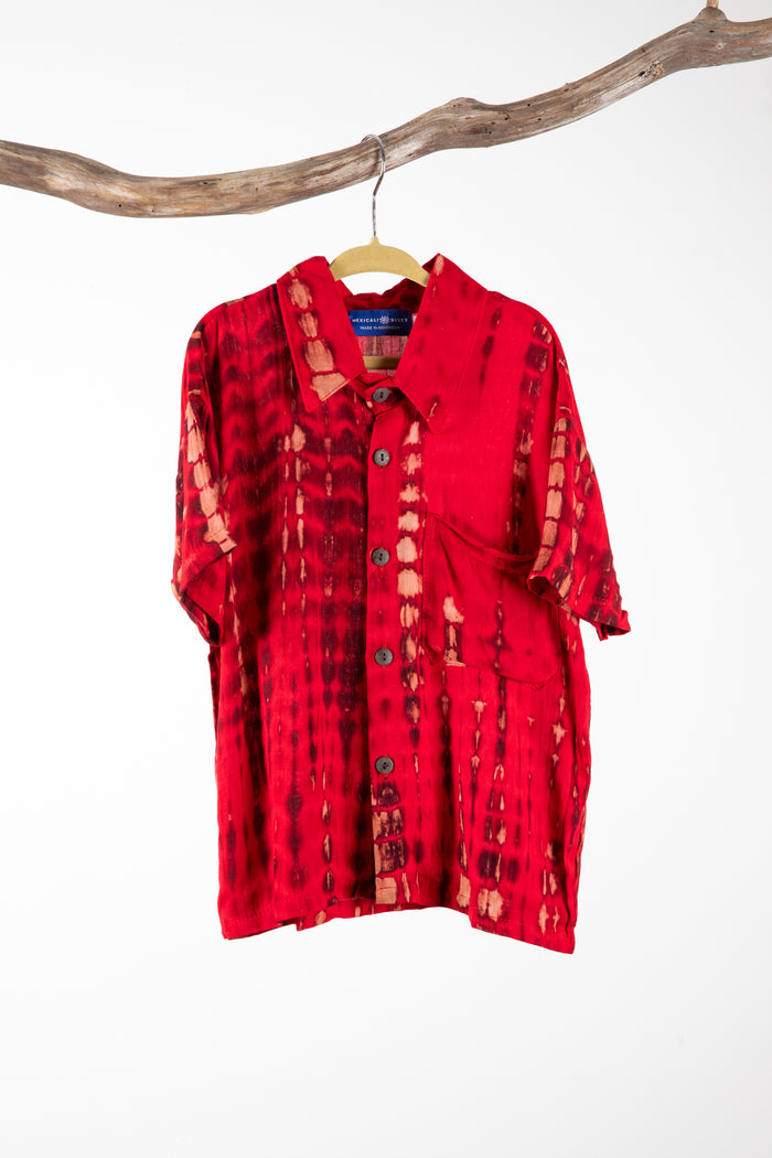Kids tie dye button up shirt in red