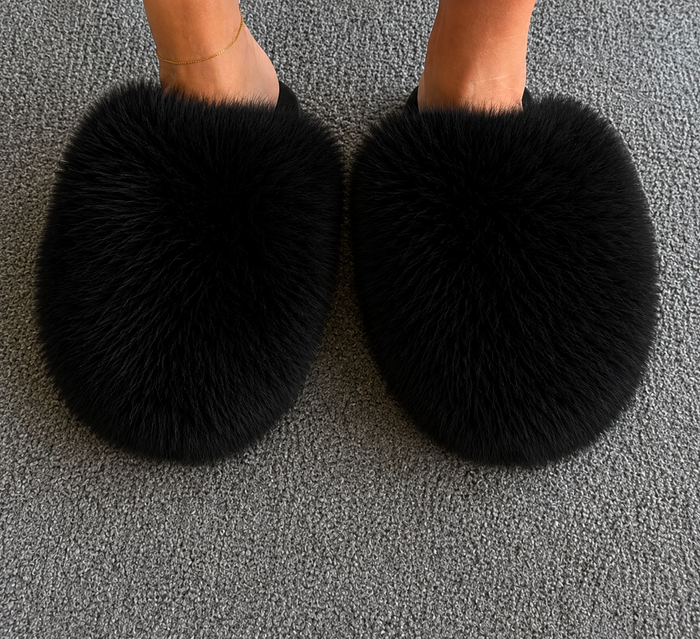 Lisa Fluffy Slippers