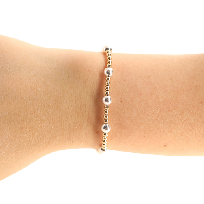 Lively Bracelet in Gold with Silver
