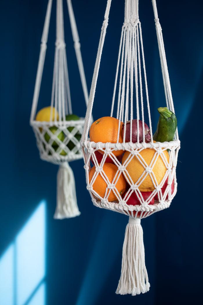 Macrame plant holder