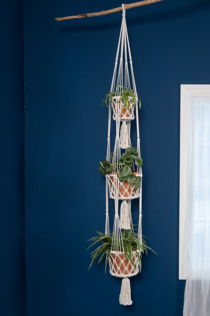 Tri-basket macrame plant holder