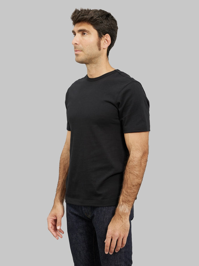 Merz b Schwanen 1950s Loopwheeled Classic TShirt Black model side fit
