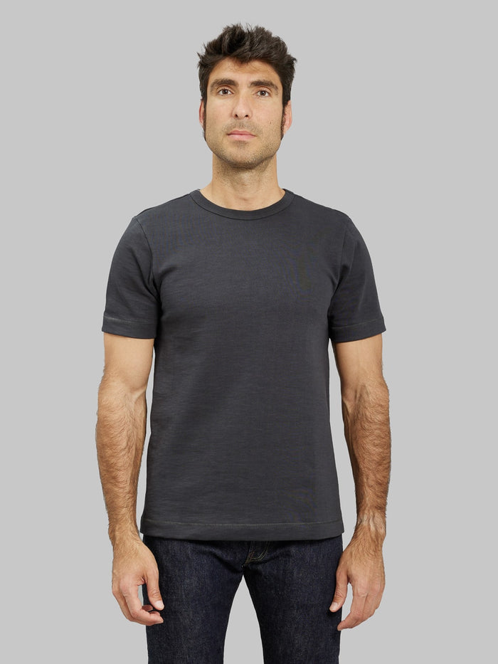 merz b schwanen good originals loopwheeled Tshirt heavy relaxed fit charcoal front