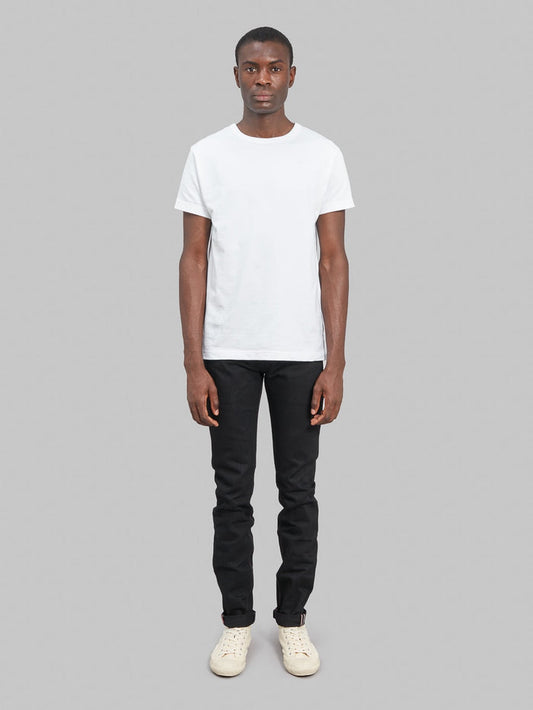 Momotaro 0306B Black x Black Tight Tapered Jeans model front fit