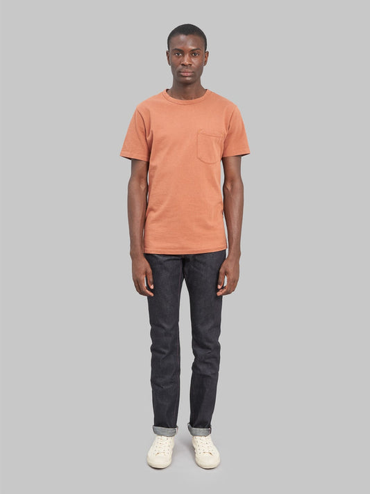 Momotaro 0605 12oz Natural Tapered Jeans model front fit