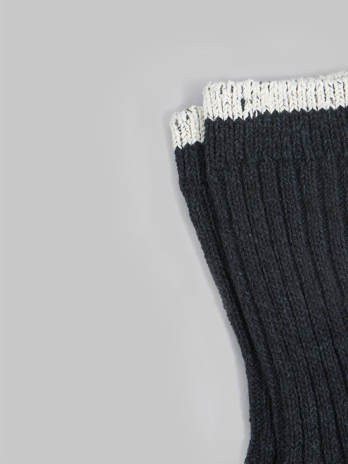 Nishiguchi Kutsushita Silk Cotton Socks Black Hem