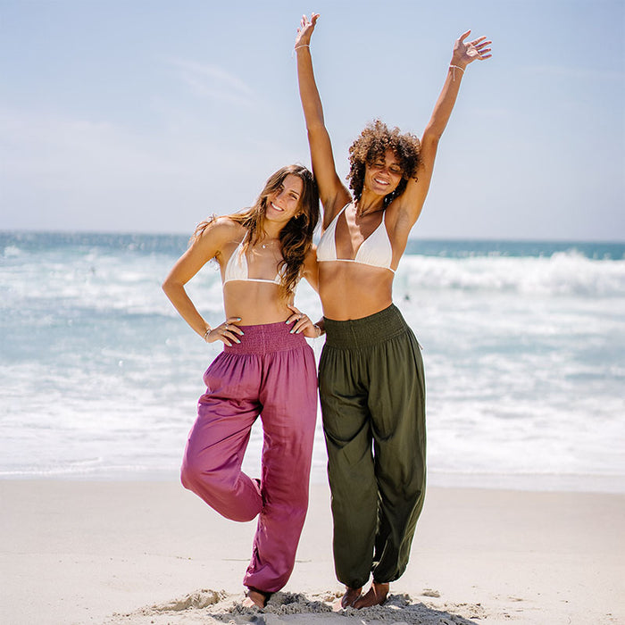 Olive Harem Pants, two models on the beach
