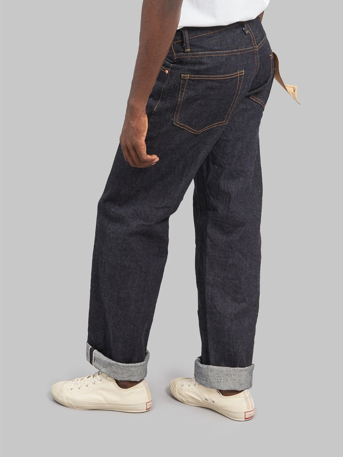 ONI Denim 222 Low Tension Super Wide Straight Jeans fitting