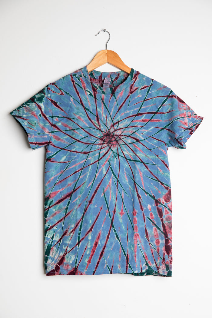 Spiral Tie Dye T-Shirt in Lilac with Maroon and Forest