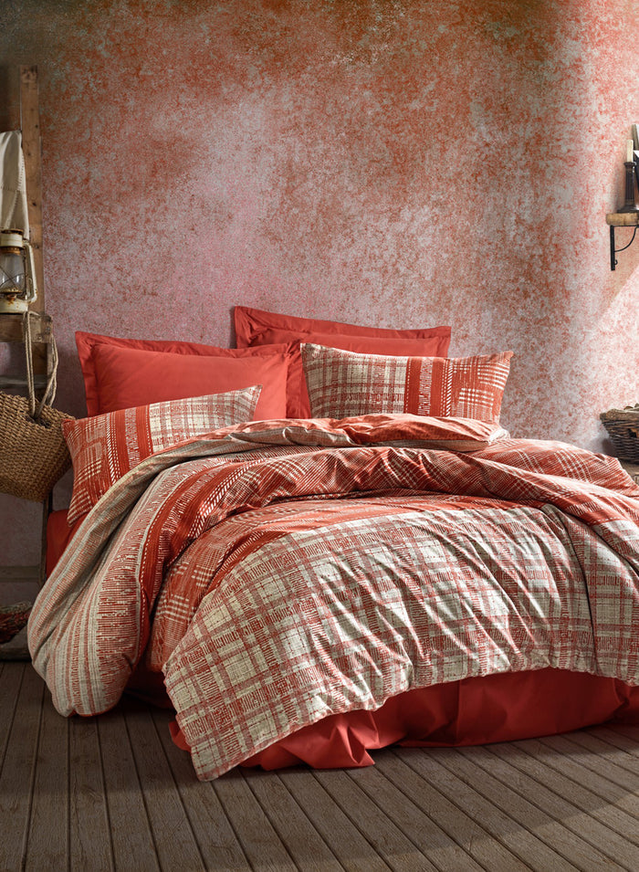 Orange in West Duvet Cover Set |Orange