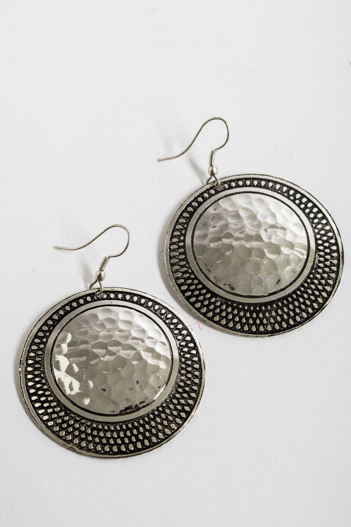 round etched dangle earrings