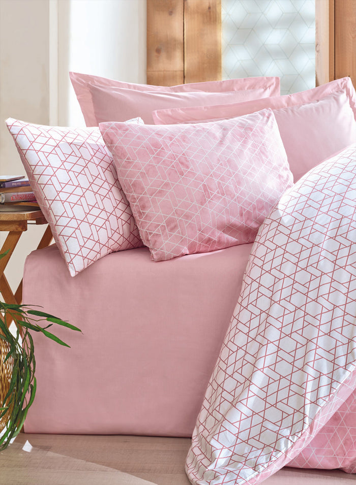 Peach Girl Duvet Cover Set | Pink