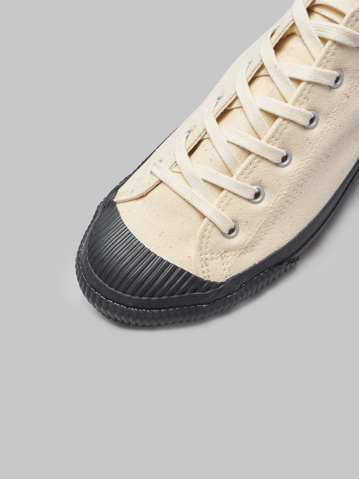 Pras Shellcap low sneakers kinari black toe reinforced