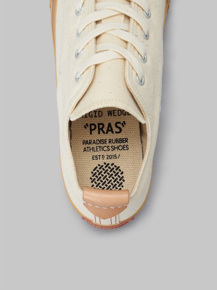 pras sellcap low leather pull strap kinari gum sneakers insole