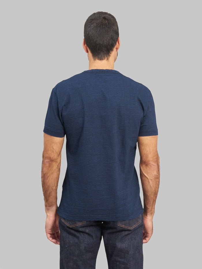 Pure blue japan indigo dyed crewneck tshirt model back fit