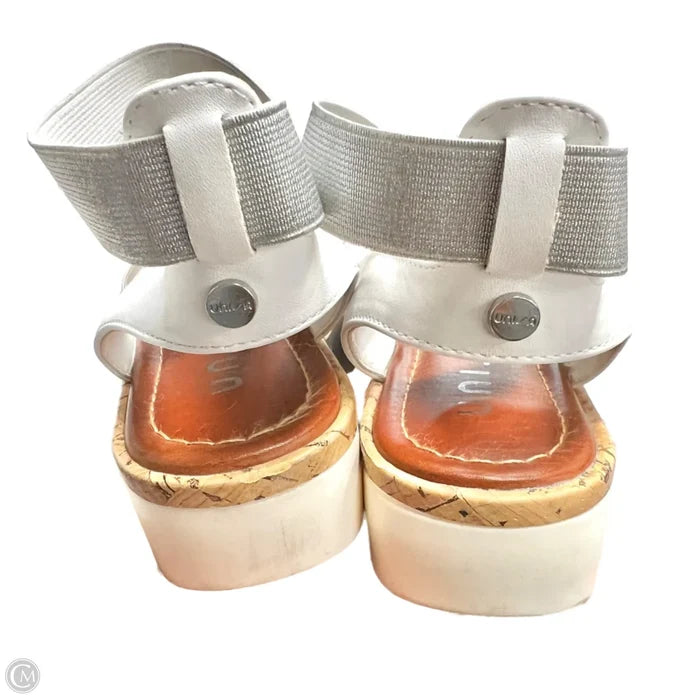 Sandals Heels Platform By Unisa In Silver & White, Size: 8
